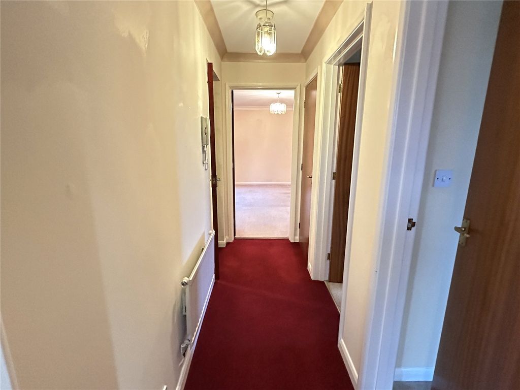 Property photo 3 of 16 Picture No. 11