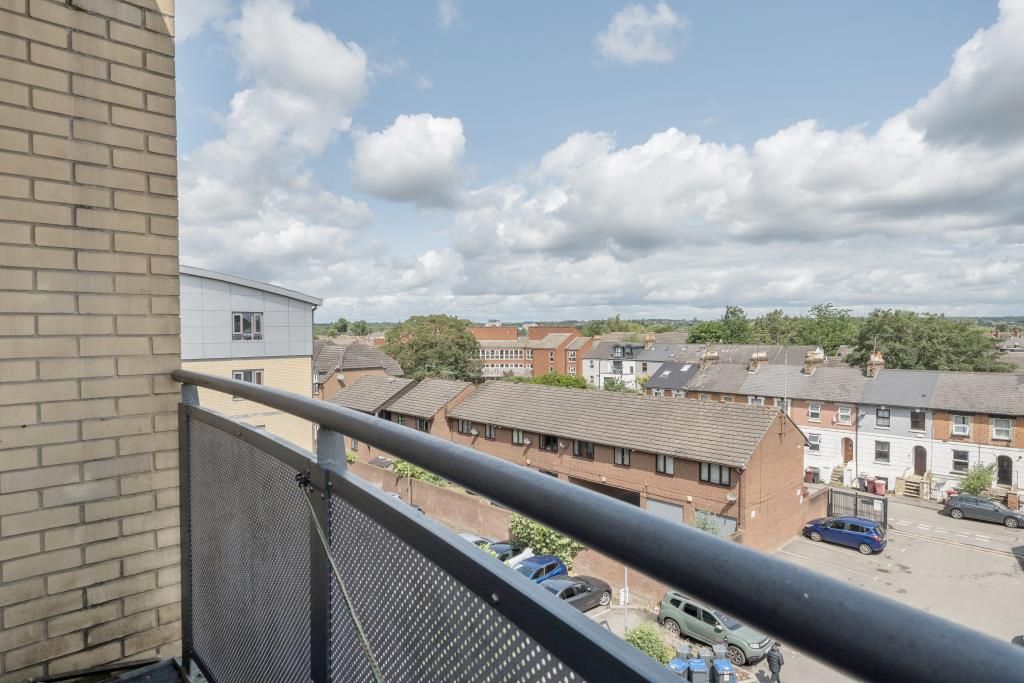 Property photo 3 of 18 Balcony