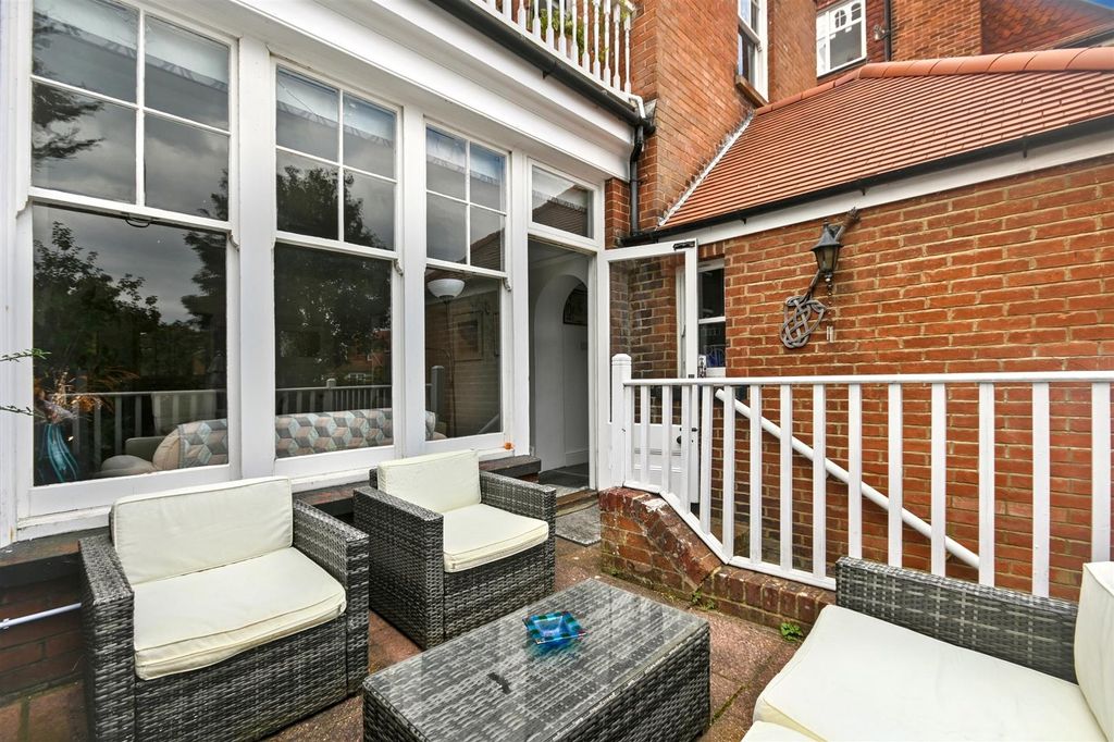 Additional image 10 of 3 bed flat for saleArlington Road, Eastbourne BN21