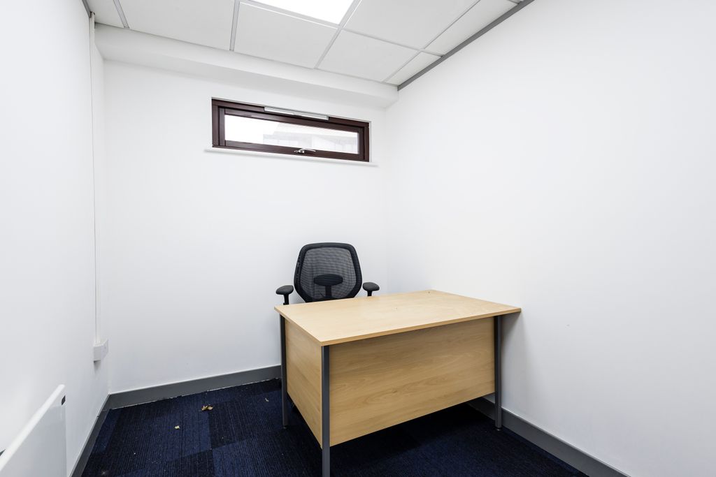 Property photo 3 of 4