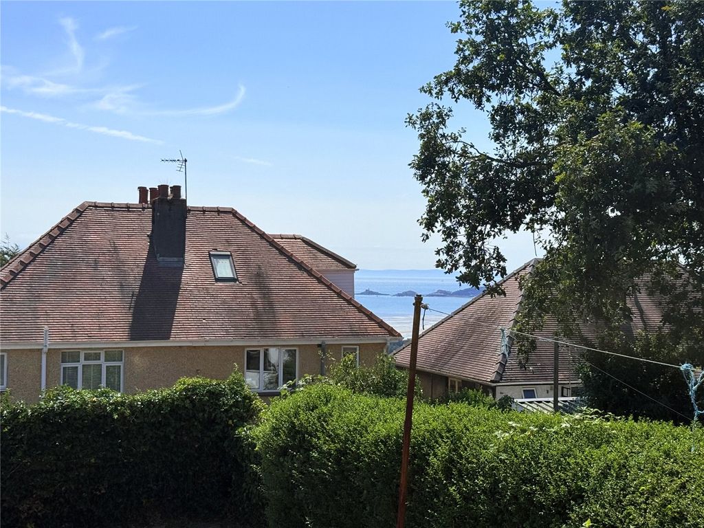 Property photo 2 of 21 Picture No. 23