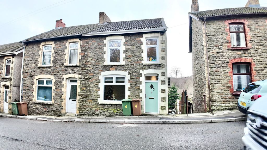 Property photo 1 of 34