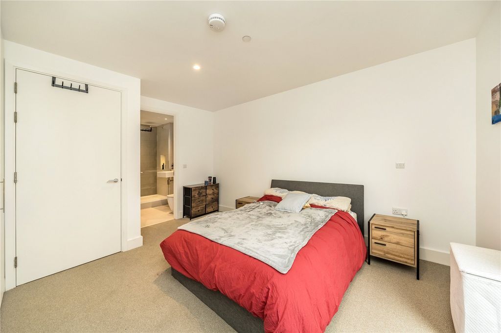 Property photo 3 of 11 Picture No. 05