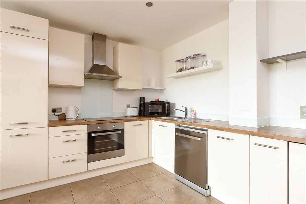Property photo 3 of 13 Kitchen Lounge/Diner