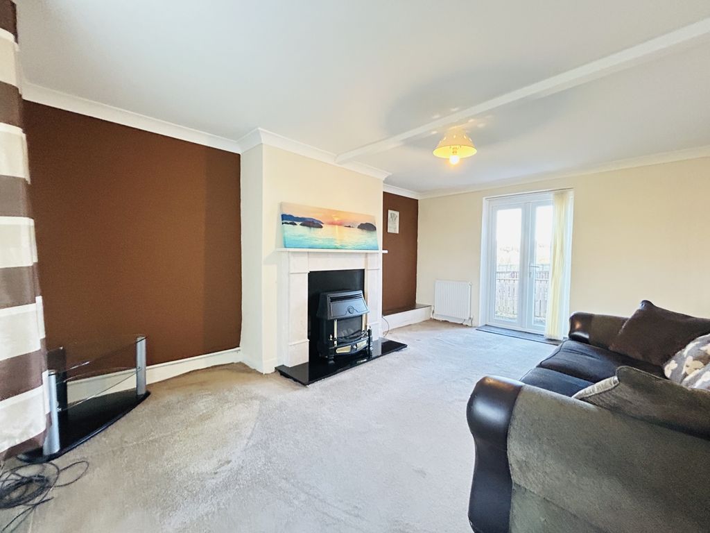 Property photo 2 of 13 Img_2997