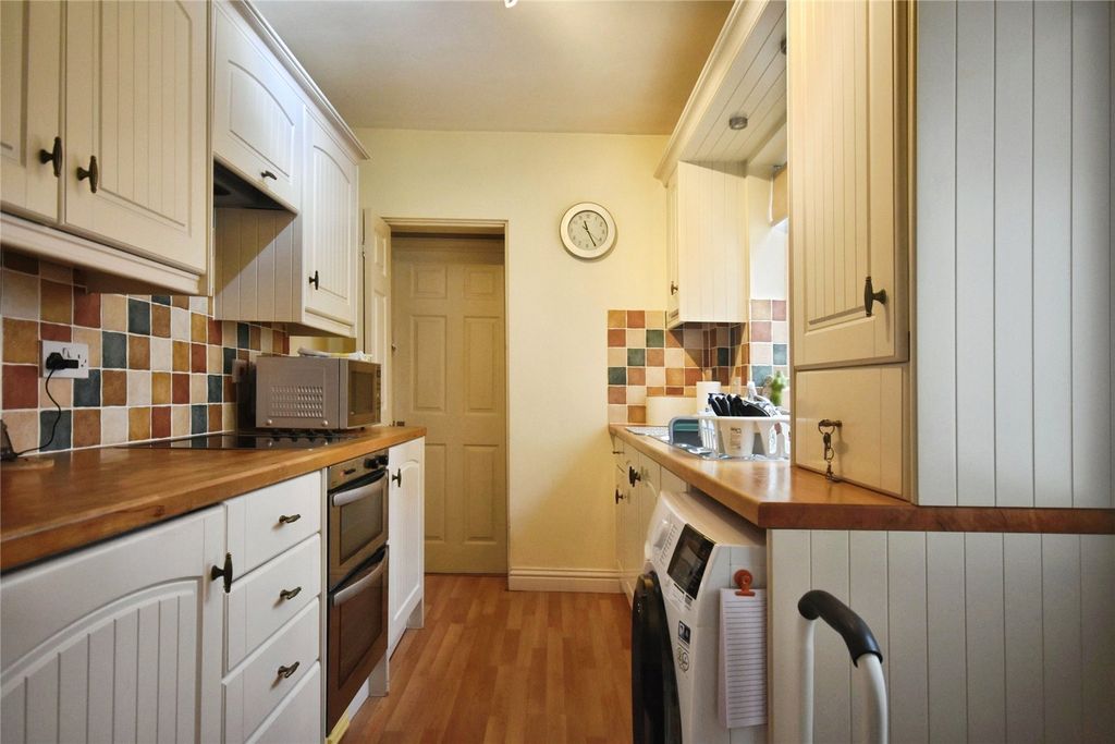 Property photo 3 of 9 Picture No. 04