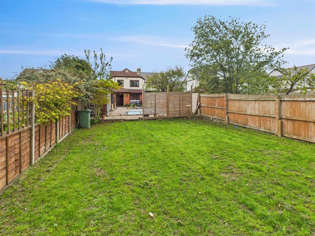 Property photo 3 of 30