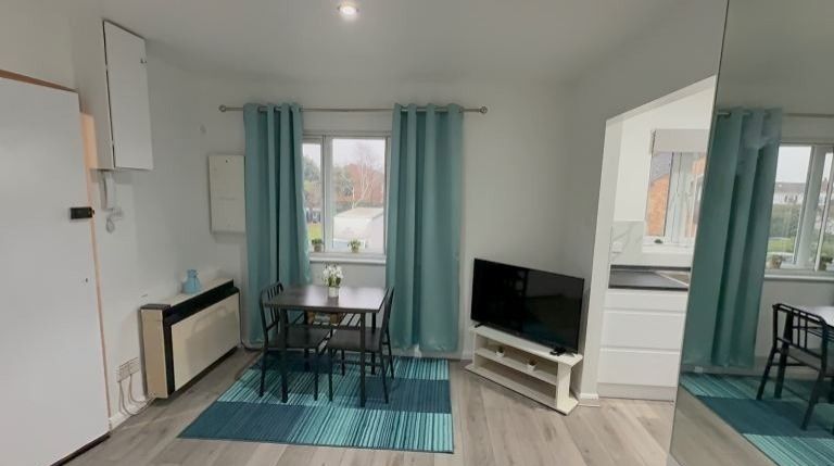 Property photo 3 of 5