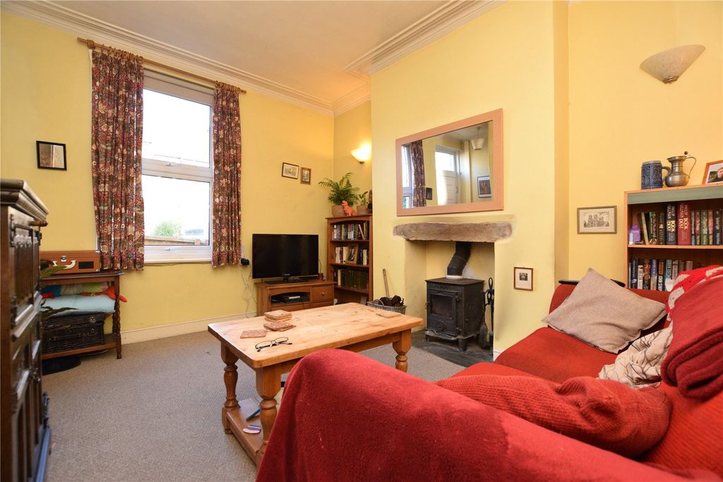 Property photo 2 of 10 Picture No. 07