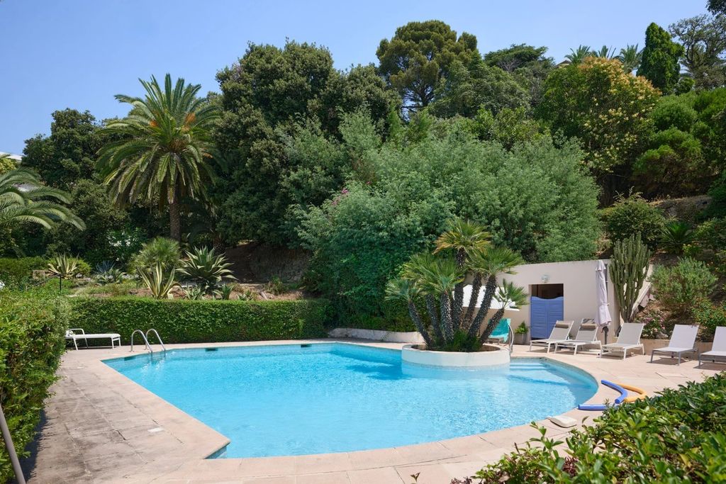 Property photo 1 of 19 4-Bedroom Apartment For Sale 136 Sqm – Basse Californie, Cannes