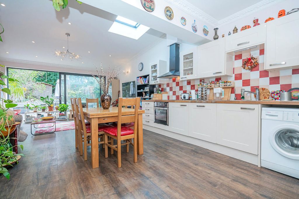 Property photo 1 of 17 Kitchen A