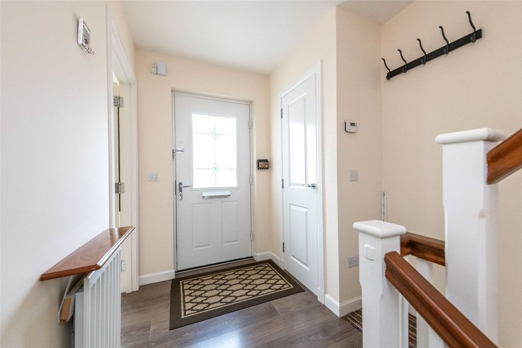 Property photo 2 of 28 Photo 2