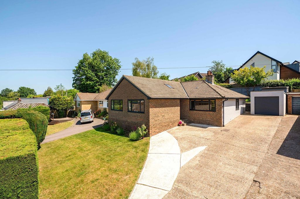 Property photo 1 of 23