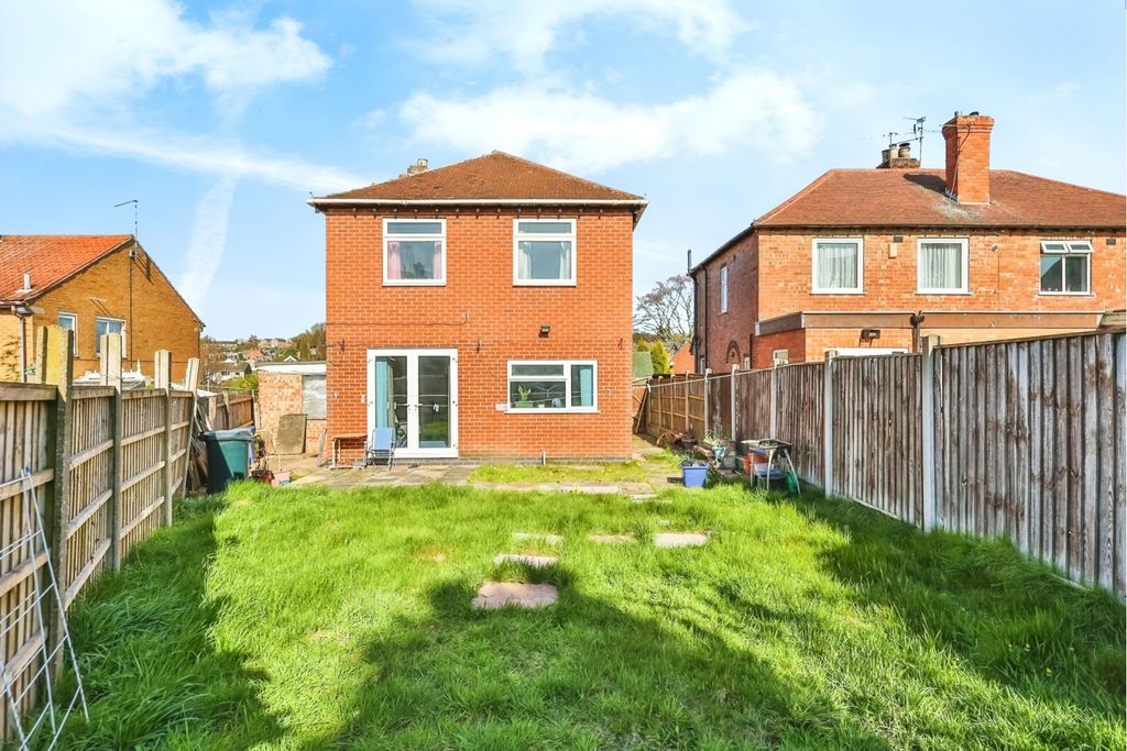 Property photo 3 of 15