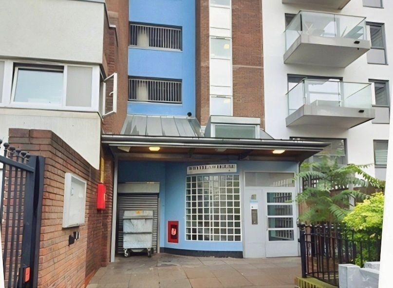 Property photo 1 of 10