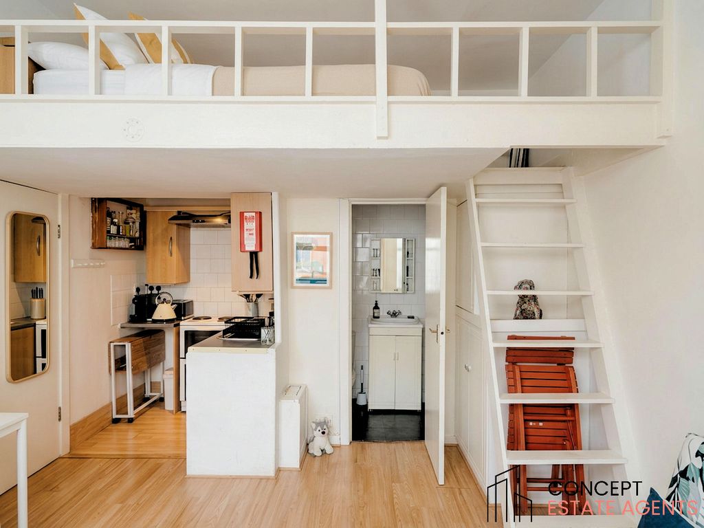 Property photo 1 of 4