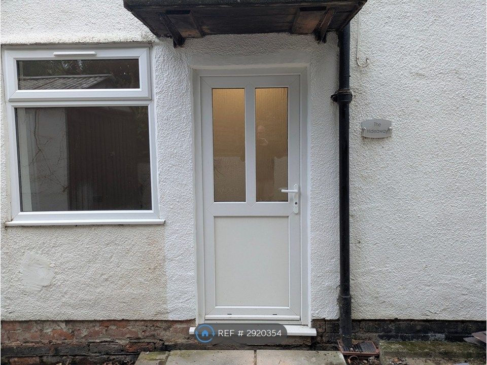 Property photo 1 of 11 Front Door