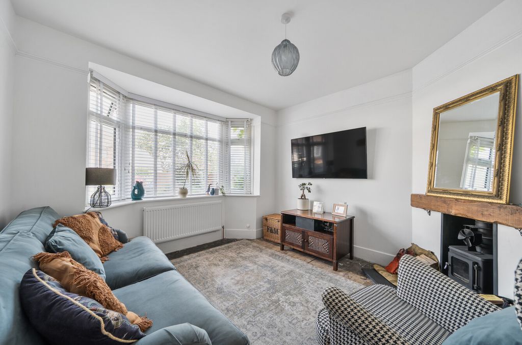Property photo 2 of 14 1496813-8-6A60E5E...