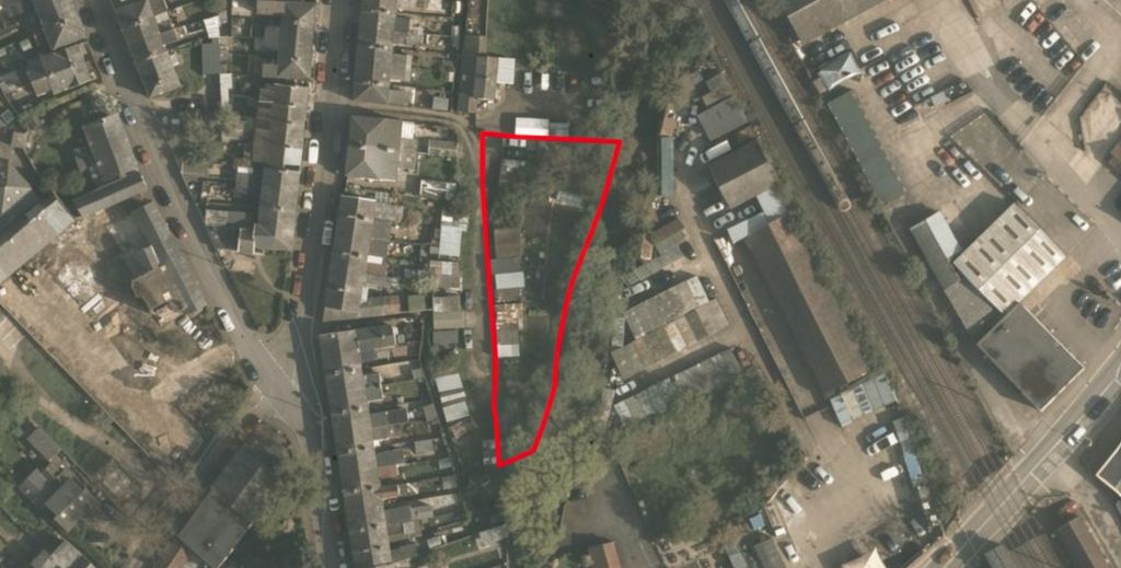 Property photo 2 of 12