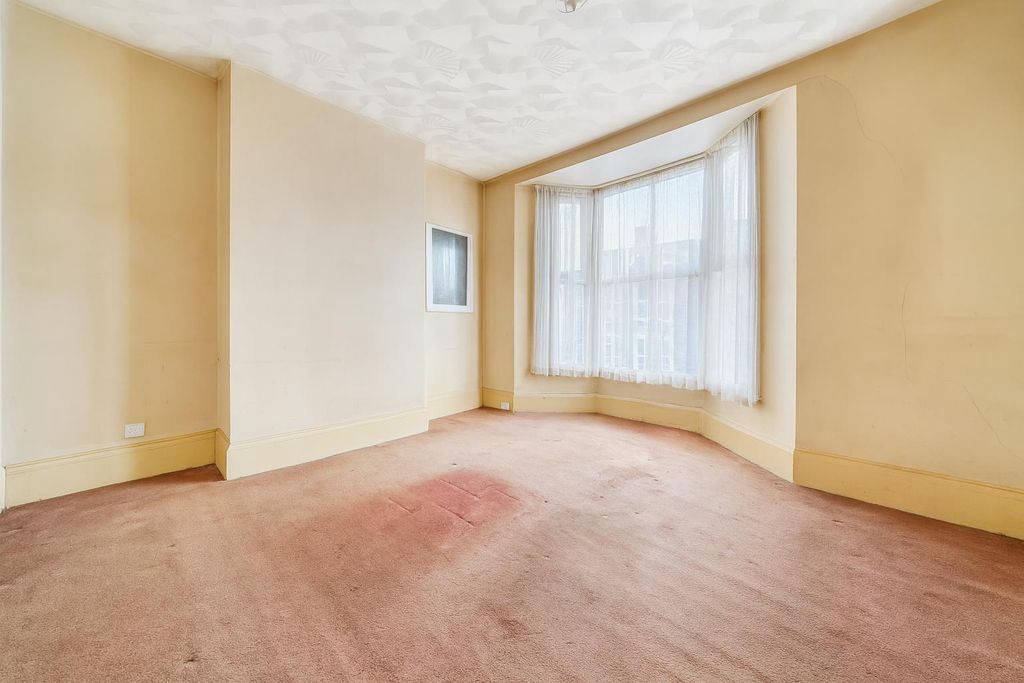 Property photo 2 of 10 5539112A-Df73-437d-A525-0Abf6c621De6.Png