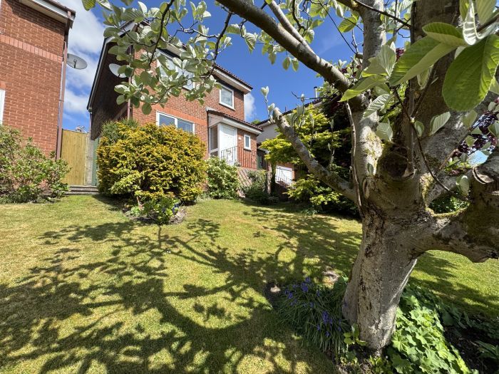 Property photo 2 of 14