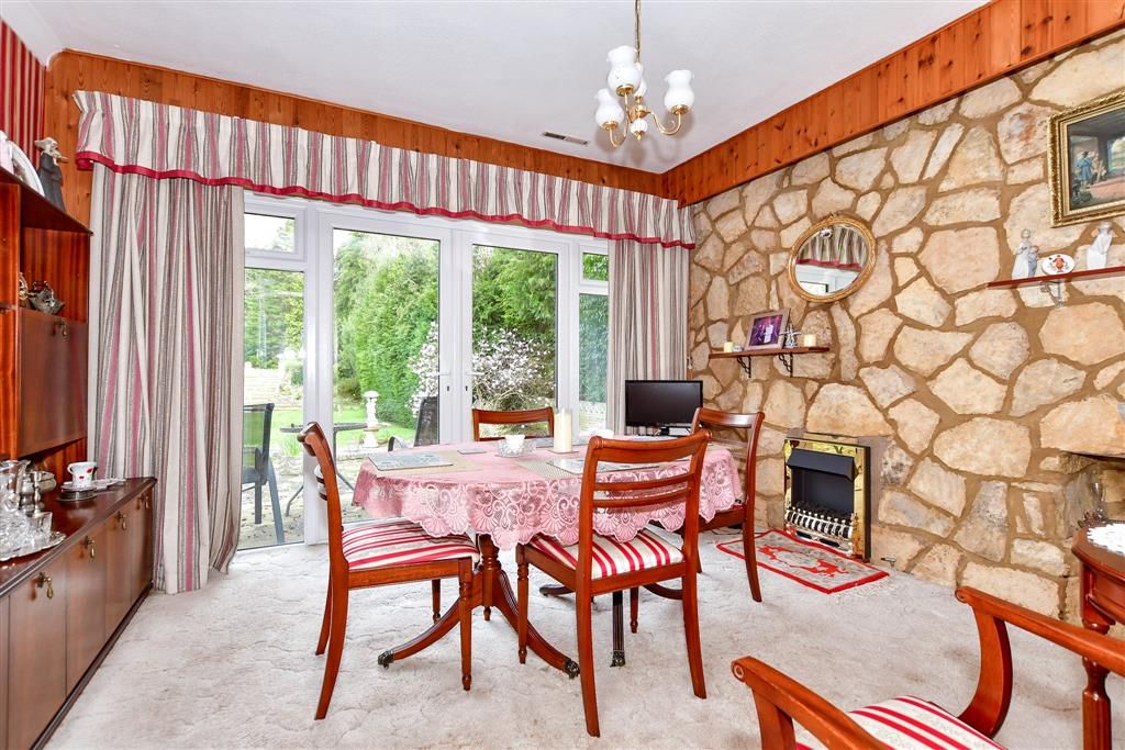 Property photo 1 of 14 Dining Room