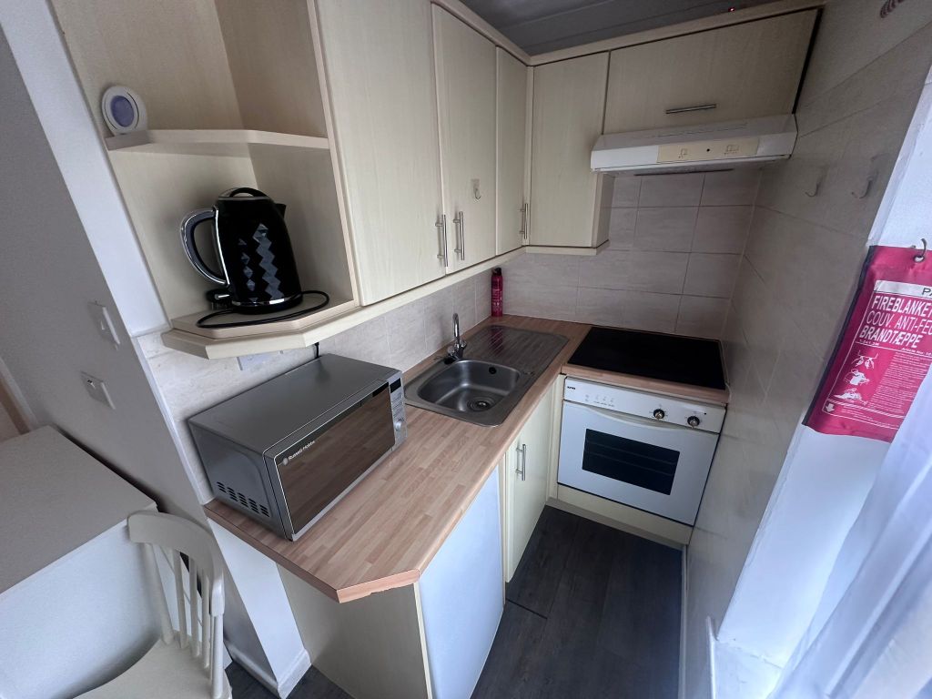 Property photo 2 of 11 Property