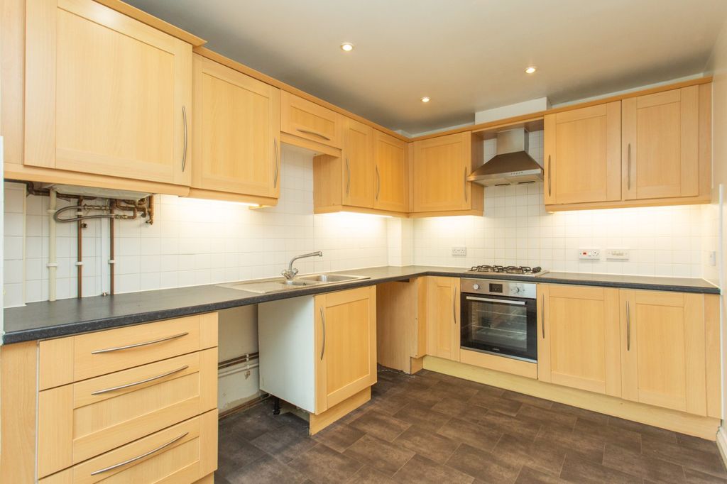 Property photo 3 of 15 Picture No. 29