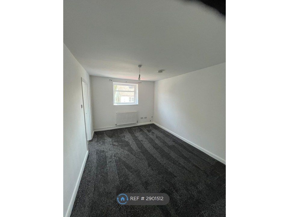 Property photo 2 of 7 Lounge