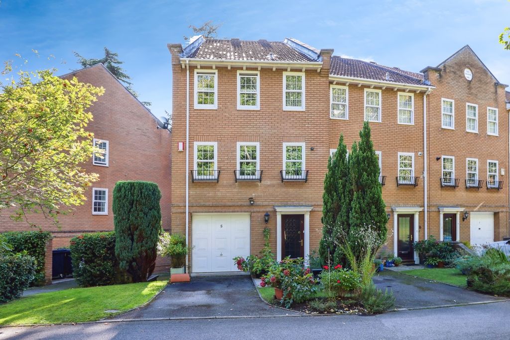 Property photo 1 of 17 Photo