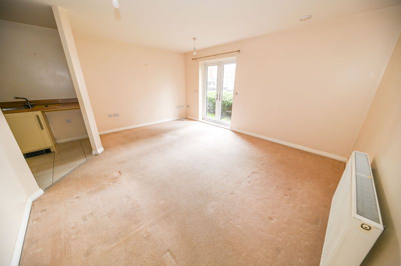 Property photo 2 of 15 Photo 10