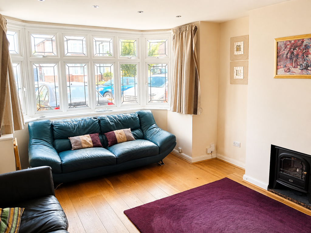 Property photo 3 of 11