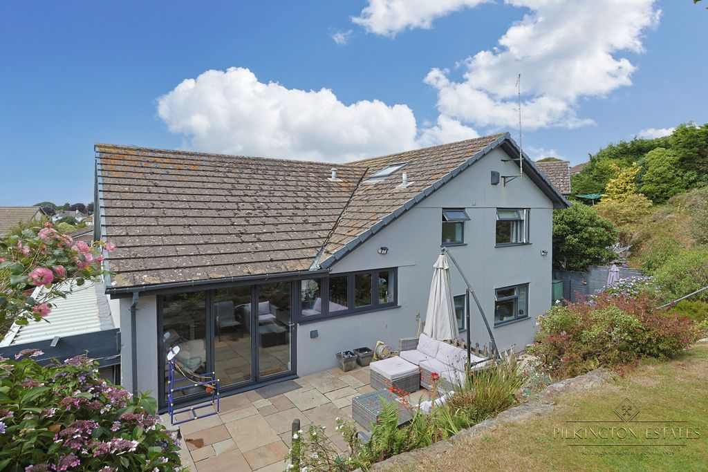 Property photo 1 of 23 4402560