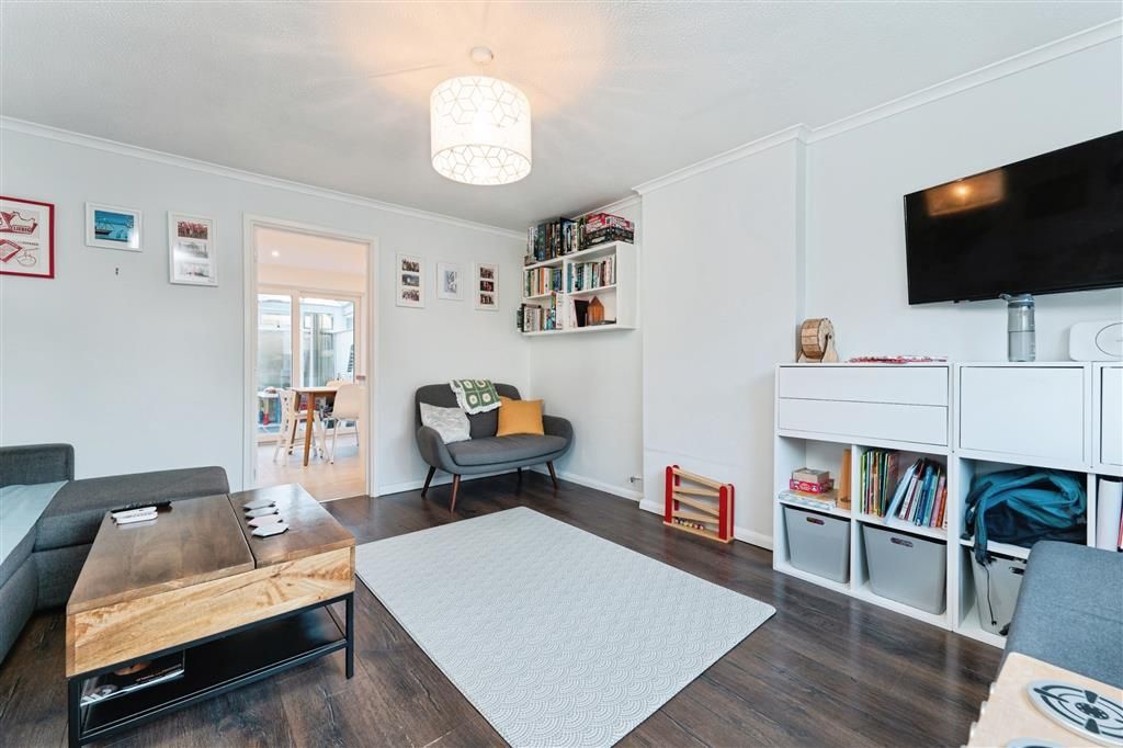 Property photo 2 of 18