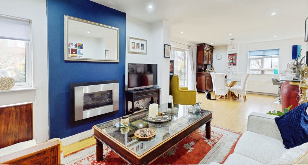 Property photo 3 of 25 59F24B96-03172026_091740