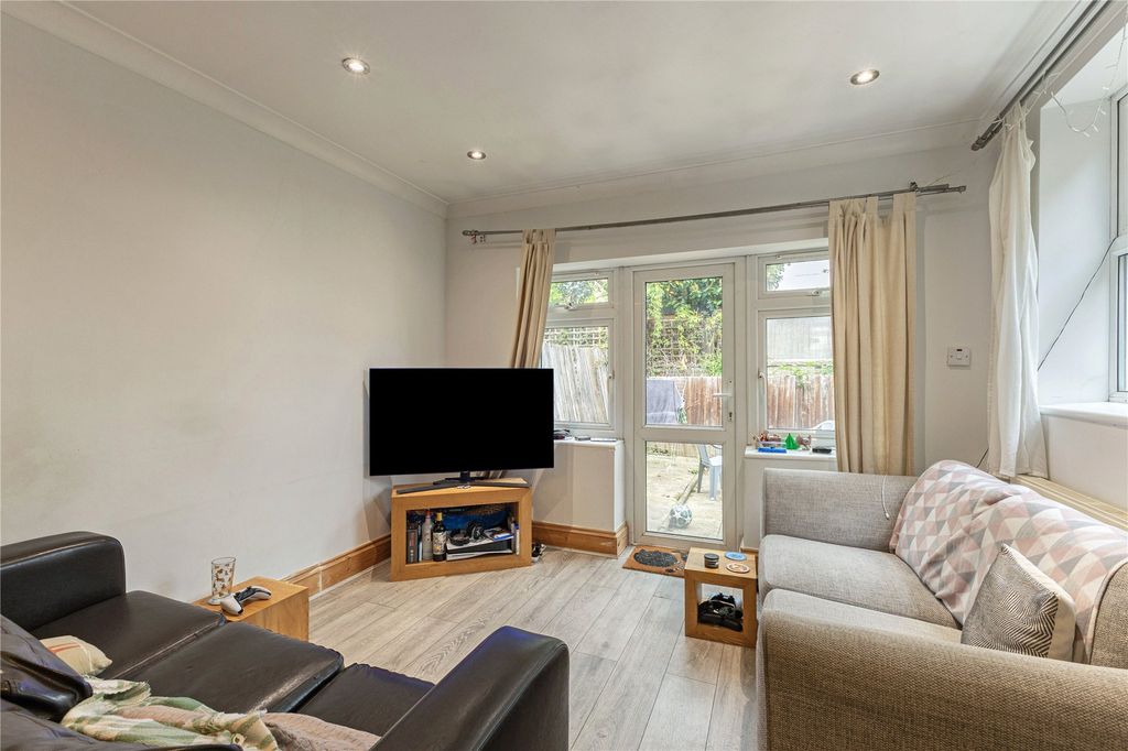 Property photo 2 of 10 Picture No. 02