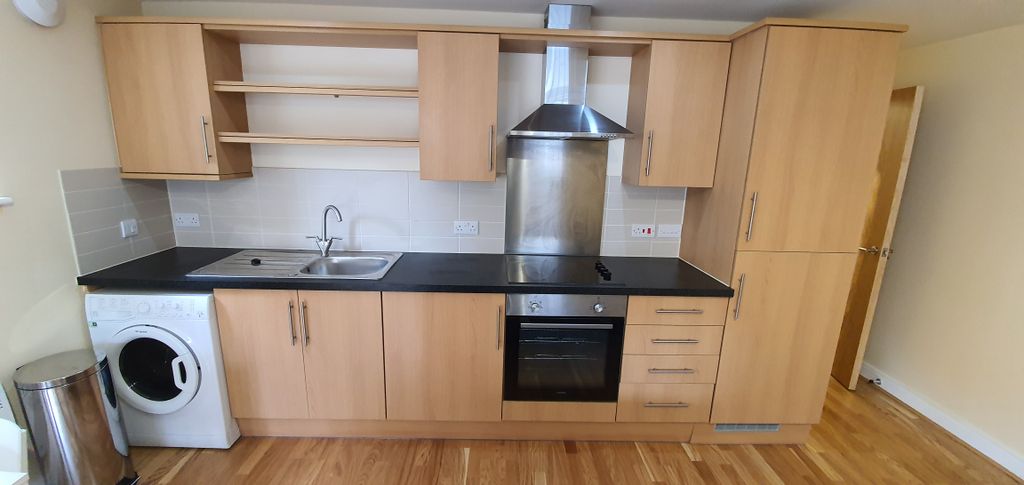 Property photo 2 of 5 Kitchen