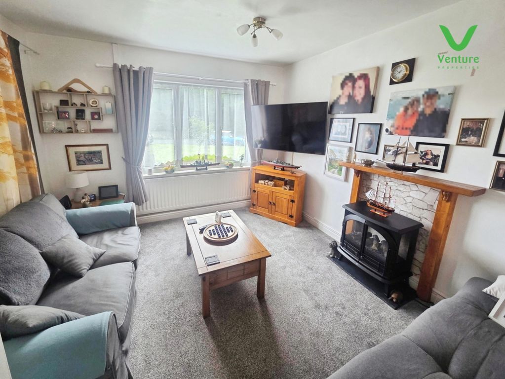 Property photo 2 of 10 Pbox-Img.Jpg