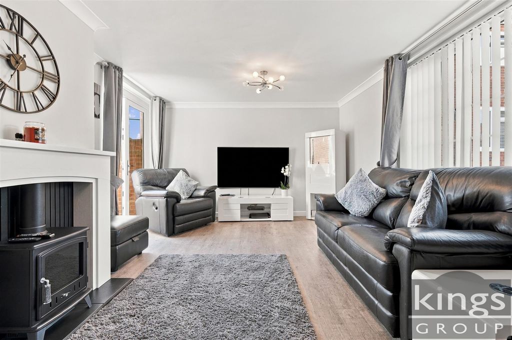 Property photo 3 of 23 25_d3c733De-F4F2-42Cf-B7B3-E575d744Ad33.Jpg