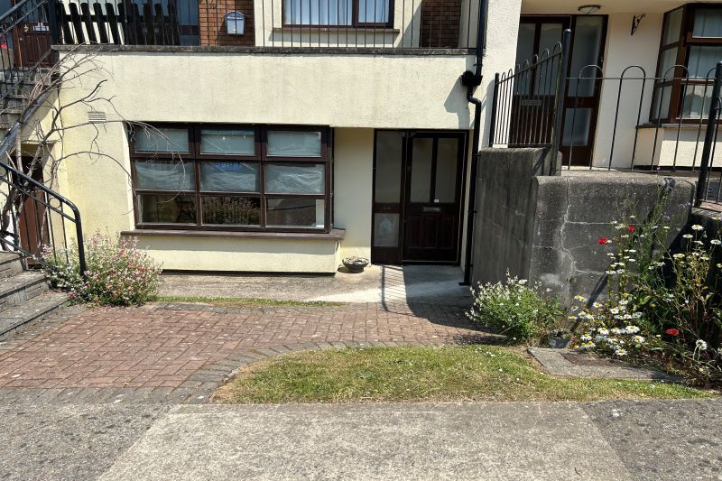 Property photo 2 of 10