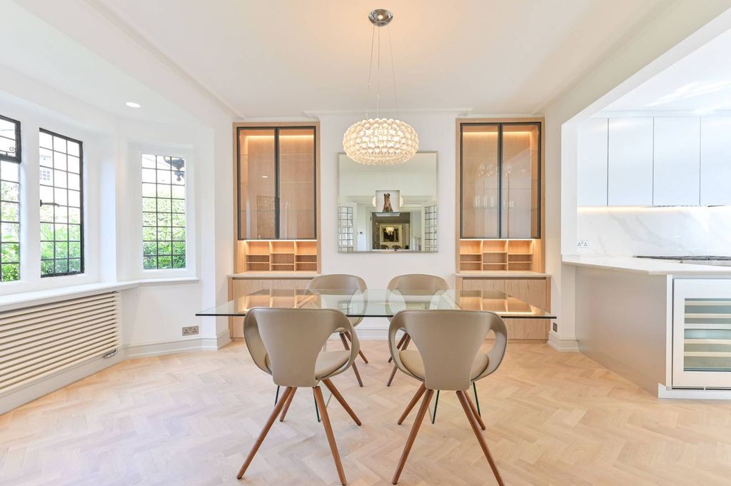 Property photo 3 of 37