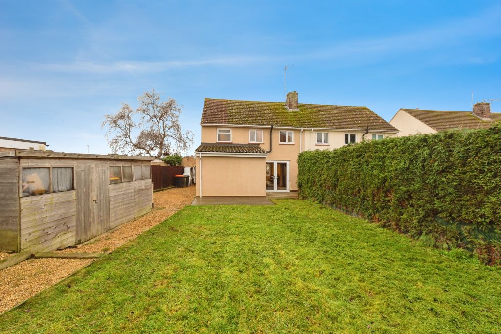 Property photo 2 of 19