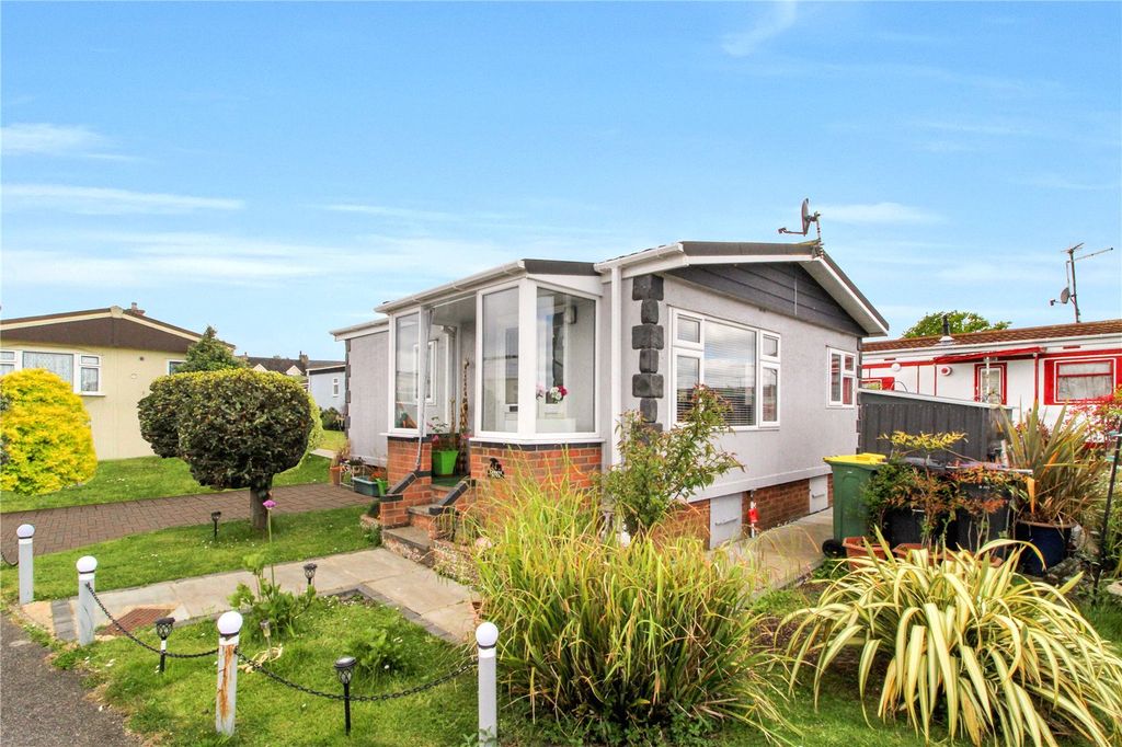 Property photo 1 of 14 Picture No. 20