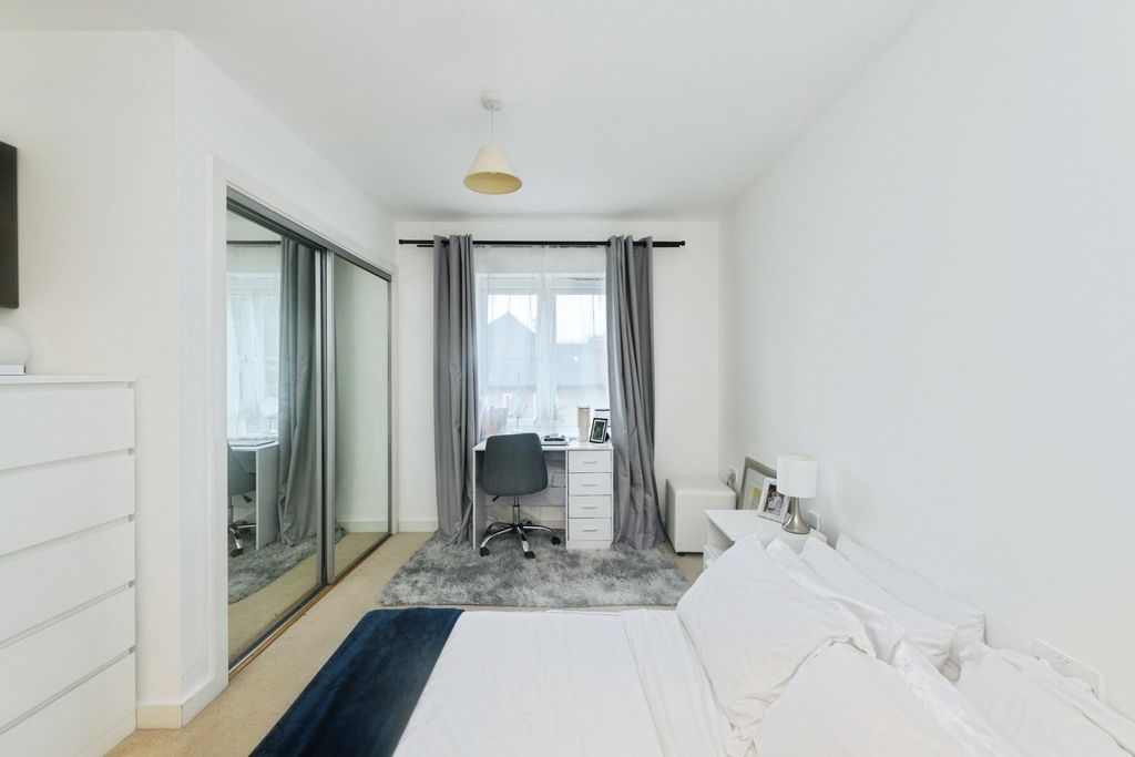 Property photo 1 of 13 Pbox-Img.Jpg