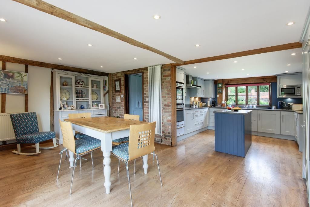 Property photo 2 of 30 Photo 2