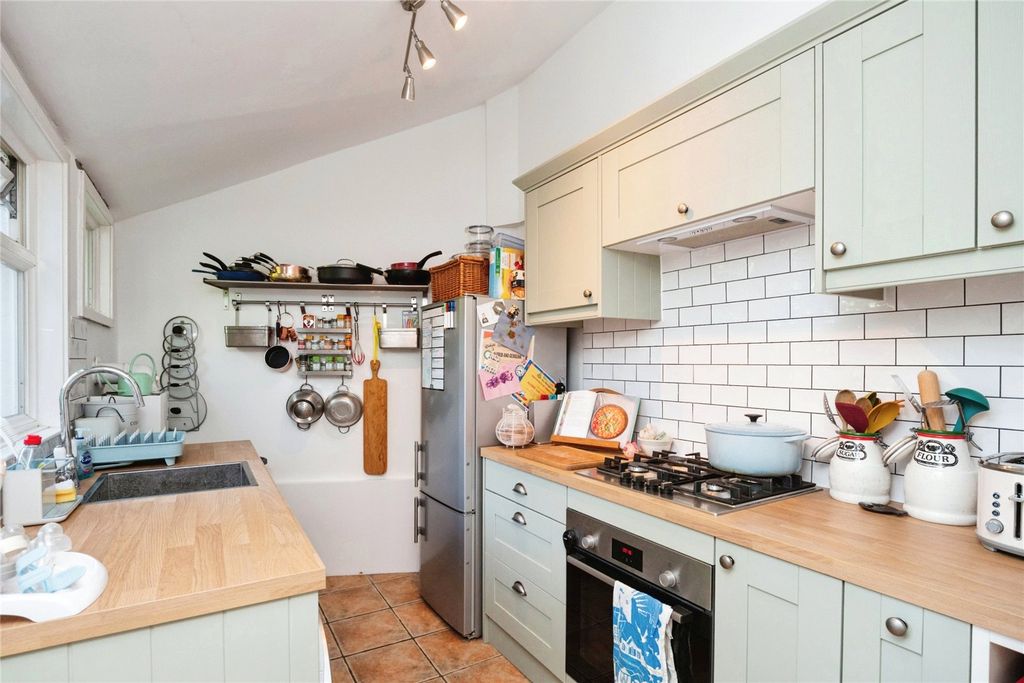 Property photo 3 of 17 Picture No. 09