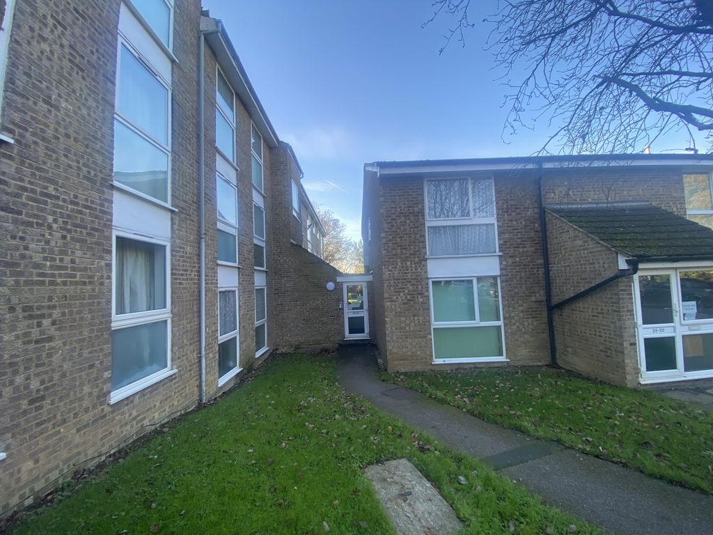 Property photo 1 of 7 Photo 7