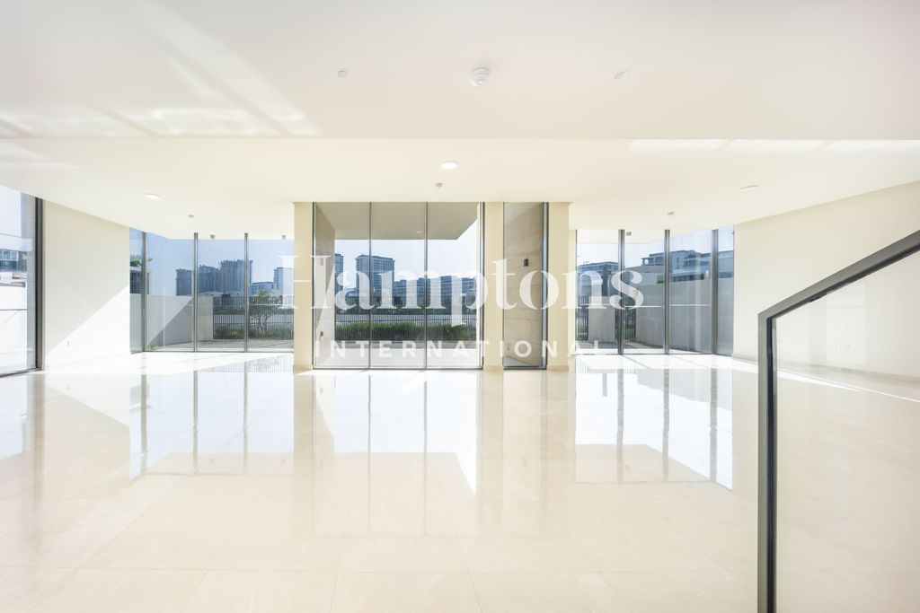 Property photo 3 of 34 Media 3