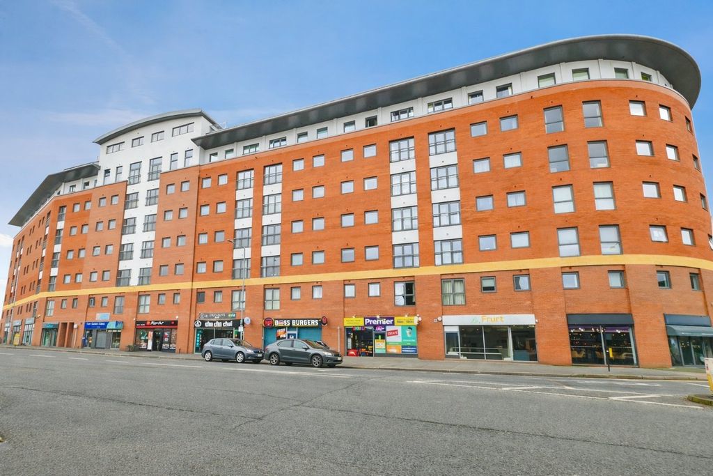 Property photo 1 of 16