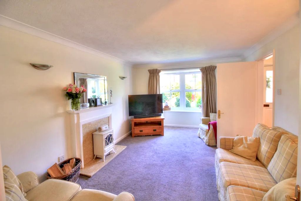 Additional image 8 of 5 bed detached house for saleTylston Meadow, Liphook GU30